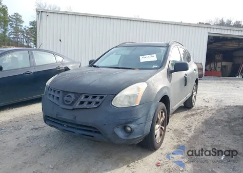 2013 Nissan Rogue Sv z USA, uszkodzony, nr VIN JN8AS5MV1DW110273